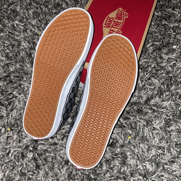 Vans Sneakers - Picture 6 of 6